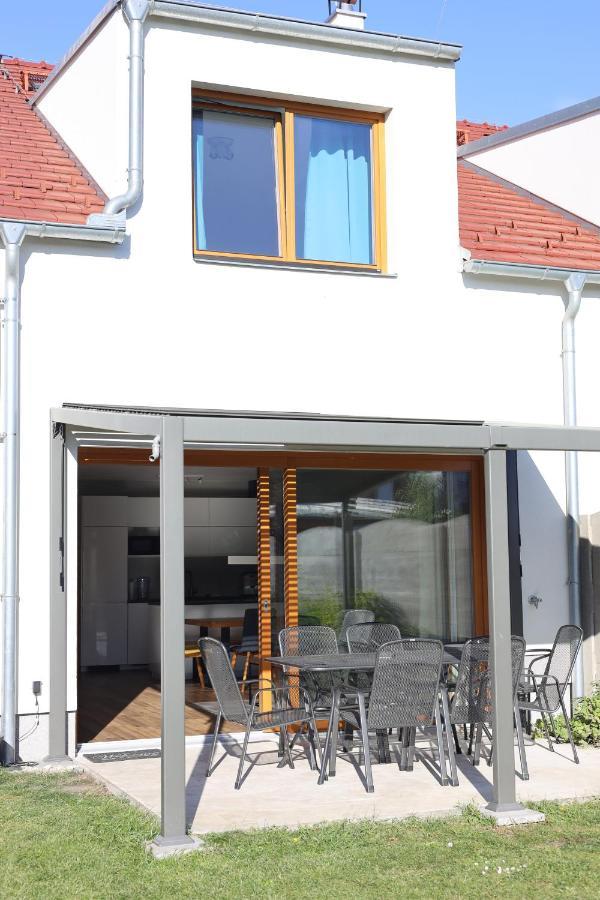 Veritas House Mikulov Buitenkant foto